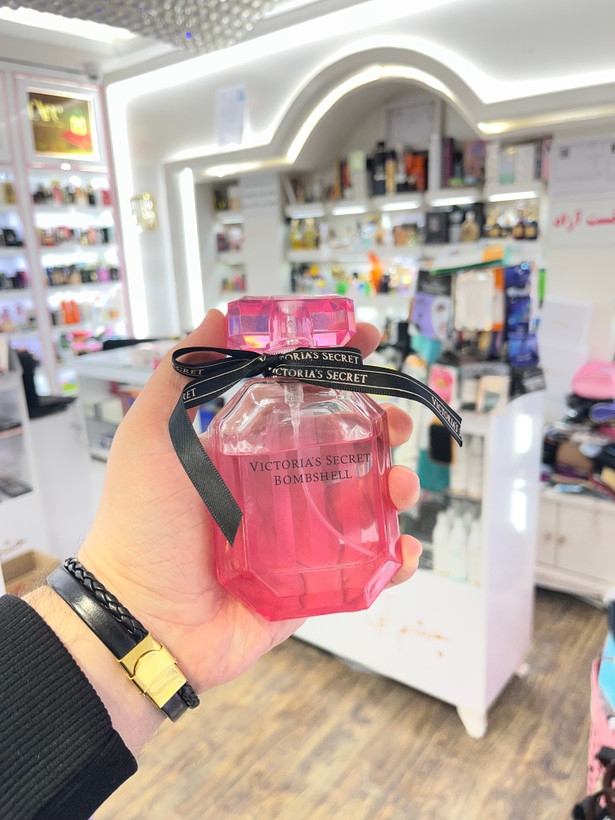 عطر ویکتوریا سکرت بامب شل یک میل