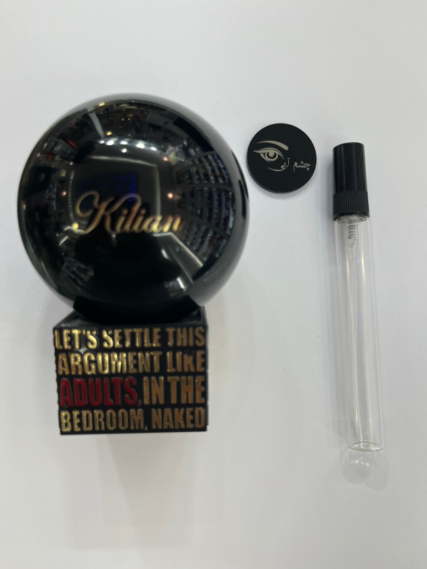 عطر ادکلن بای کیلیان لتس ستل دیس آرگومنت لایک ادولتس این د بدروم نیکد یک میل