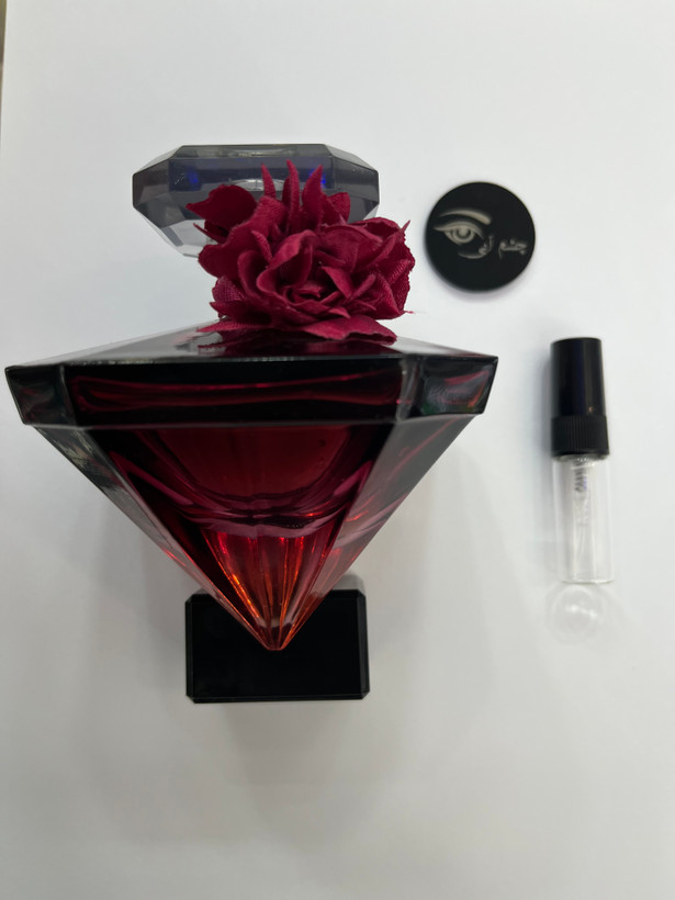 عطر ادکلن لانکوم لا نویت ترزور اینتنس یک میل
