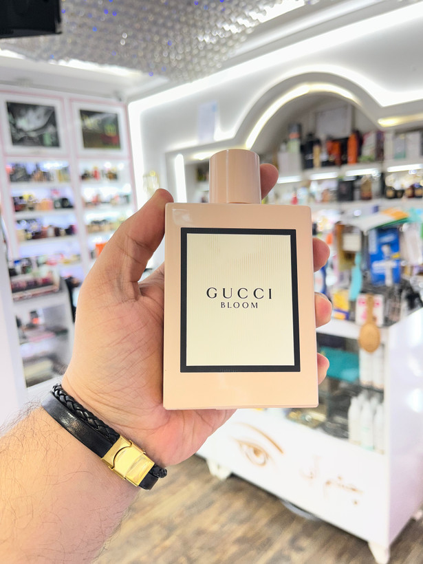 عطر گوچی بلوم صورتی زنانه یک میل