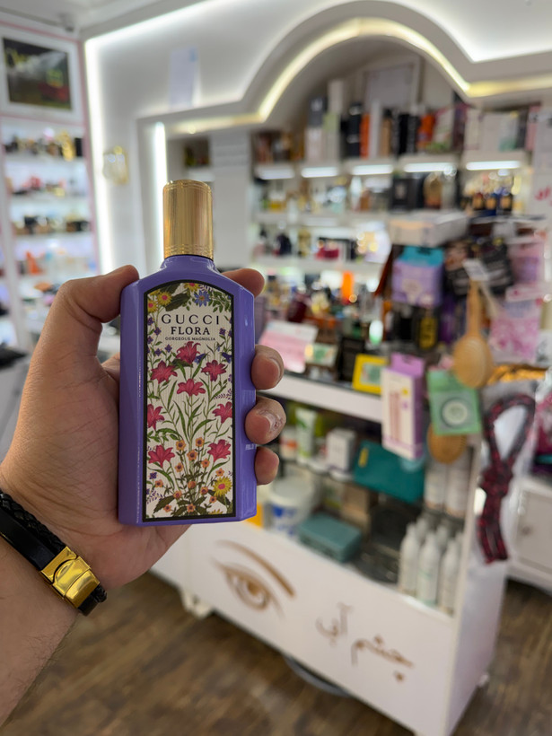 عطر ادکلن گوچی گورجس مگنولیا یک میل